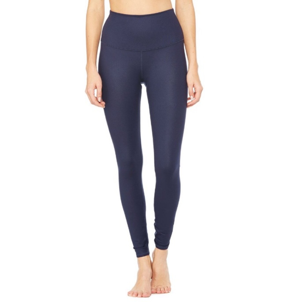 Navy High-Waist Airbrush Legging